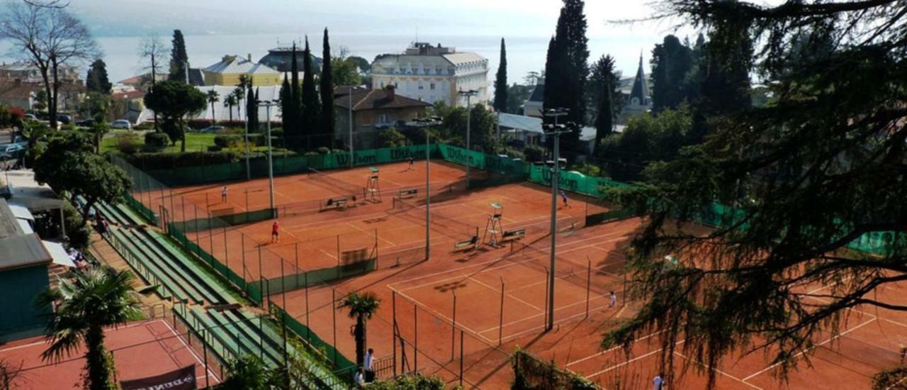 Апартаменти Apt Tennis Prime Location, Parking, Near Beach, Self Check-In Опатія Екстер'єр фото